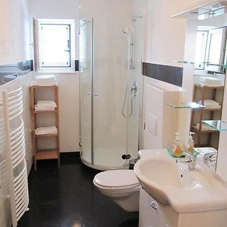 Apartmán Studio Fur 4 Personen Ca 44 Qm In Vodice, Dalmatien Norddalmatien *