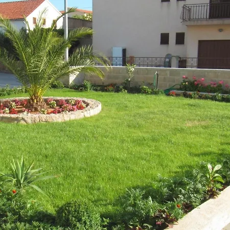 Studio Fur 4 Personen Ca 44 Qm In Vodice, Dalmatien Norddalmatien *